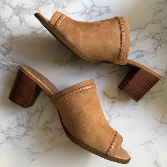 jack rogers mules
